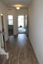 1390 Sarah Way in Avon, IN - Building Photo - Building Photo