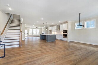 152 Palm St in Holly Springs, GA - Foto de edificio - Building Photo