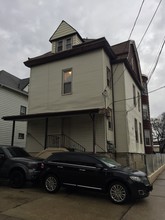 1614 Central Ave in Union City, NJ - Building Photo - Building Photo