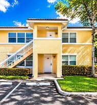 10176 Twin Lakes Dr in Coral Springs, FL - Building Photo