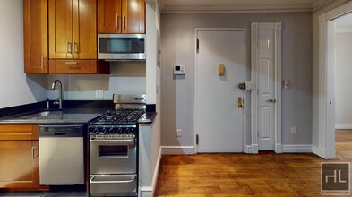 W 53RD ST. in New York, NY - Building Photo - Building Photo