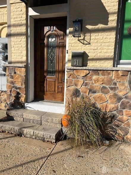 property at 31 W Main St