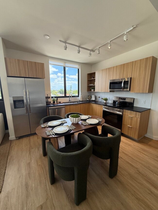 property at 941 E 22nd St
