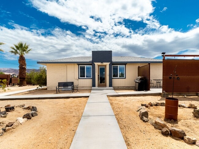 property at 74847 29 Palms Hwy