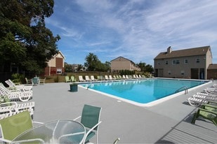 The Commons at Cowan Boulevard in Fredericksburg, VA - Building Photo