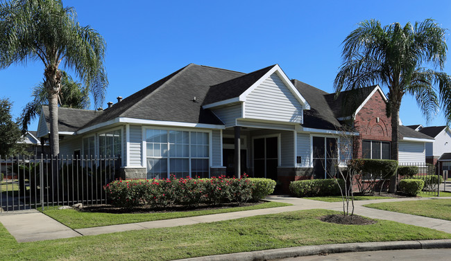 Mockingbird Lane Plaza photo'