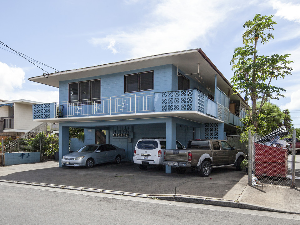 94-315 Pupuole St in Waipahu, HI - Foto de edificio