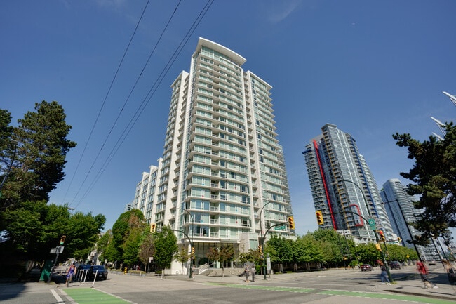 property at 161 W Georgia St