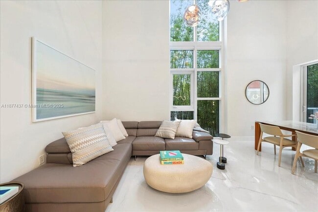 455 NE 39th St in Miami, FL - Building Photo - Building Photo