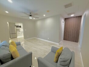 4450 Campbell Rd in Kissimmee, FL - Building Photo - Building Photo