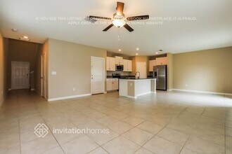 11223 Riley Pines Cir in Gibsonton, FL - Building Photo - Building Photo