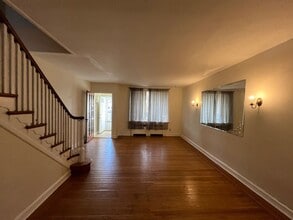 3337 Disston St in Philadelphia, PA - Building Photo - Building Photo