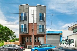 521 W Norris St in Philadelphia, PA - Foto de edificio - Building Photo