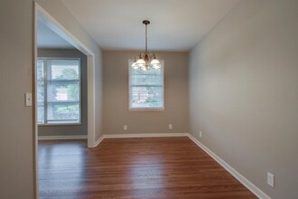 5133 Raywood Ln in Nashville, TN - Building Photo - Building Photo