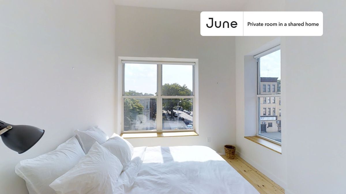 Private bedroom in 5 bed/2 bath Home in New York, NY - Foto de edificio
