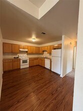 503 Manhattan Dr in Nolanville, TX - Building Photo - Building Photo