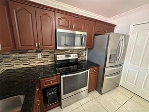 3783 NW 201st Terrace in Miami Gardens, FL - Building Photo - Building Photo