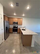 9200 Prickly Ash Dr in Killeen, TX - Building Photo - Building Photo