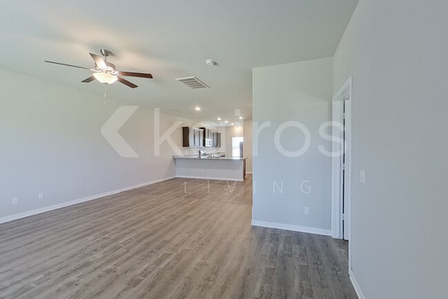 821 NW 4th St in Newcastle, OK - Building Photo - Building Photo