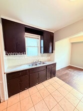 8270 Trinity St in Detroit, MI - Building Photo - Building Photo