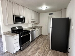 1405 Prairie Dr in El Paso, TX - Building Photo - Building Photo