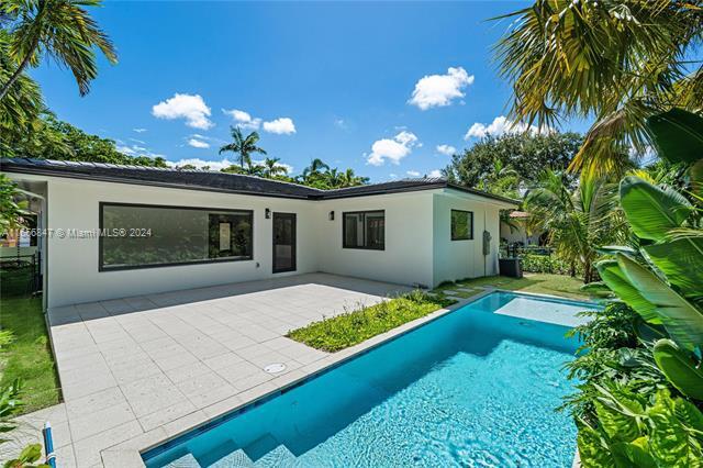 517 Palermo Ave in Coral Gables, FL - Building Photo