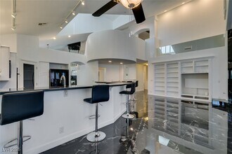 174 Buena Ct in Henderson, NV - Building Photo - Building Photo