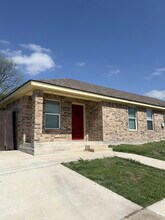 2125 Burnett Ave in Waco, TX - Building Photo - Building Photo