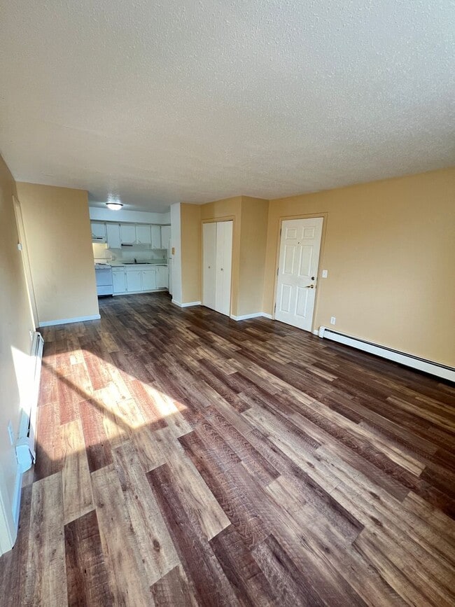 property at 1516 N 16th St