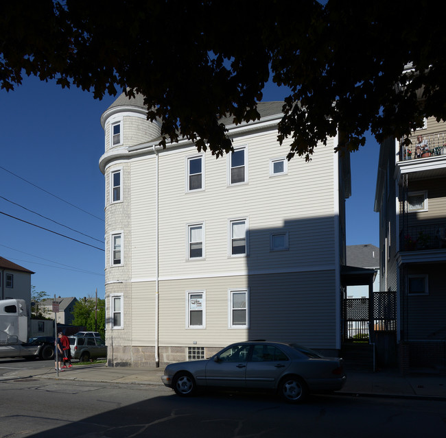 101 Nye St in New Bedford, MA - Foto de edificio - Building Photo