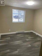 45 Cannifton Rd in Belleville, ON - Building Photo - Building Photo