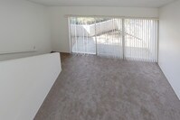 Living Area - Torrey Pines Village Apartamentos in San Diego, California