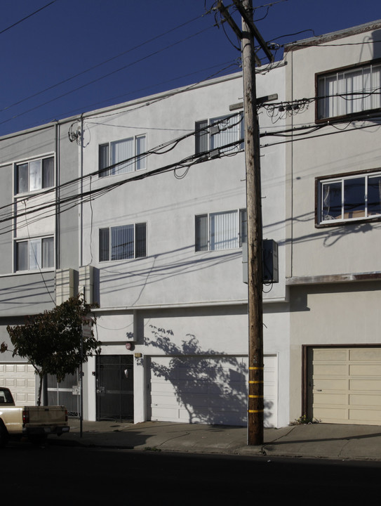 239 Price St in Daly City, CA - Building Photo