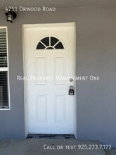 4251 Orwood Rd in Brentwood, CA - Foto de edificio - Building Photo