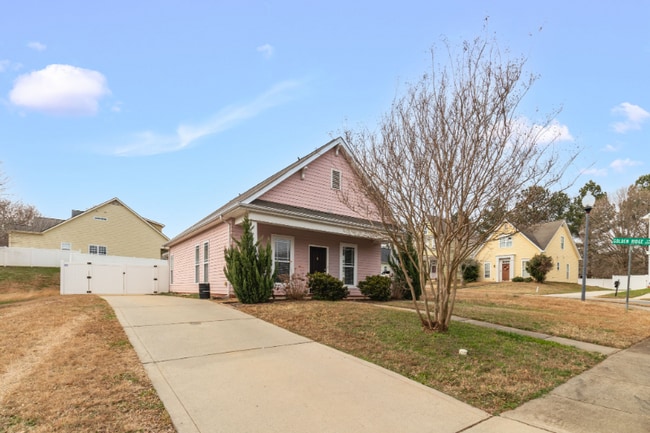 4204 Spring Oak Dr in Charlotte, NC - Building Photo - Building Photo