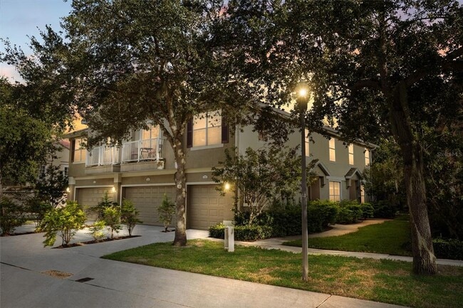 6714 Breezy Palm Dr in Riverview, FL - Building Photo - Building Photo