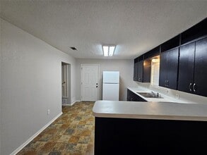 712 Narrow St in Weatherford, TX - Building Photo - Building Photo