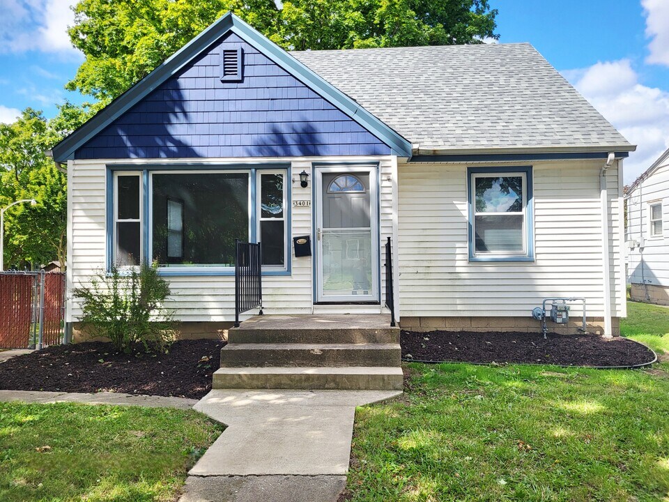 3401 N 86th St in Milwaukee, WI - Building Photo