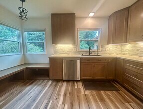 17359 Esteban St in Hayward, CA - Building Photo - Building Photo