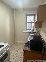 55 Park Dr, Unit 16 in Boston, MA - Building Photo