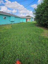 1513-1525-1525 Lazy Ln in Corpus Christi, TX - Foto de edificio - Building Photo