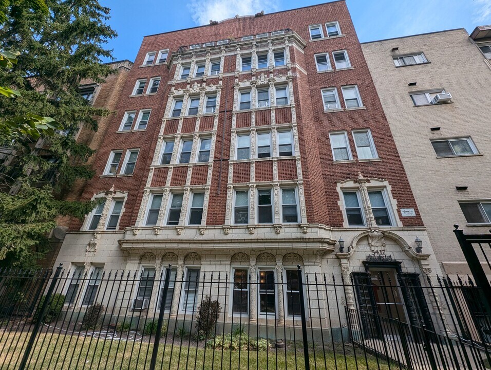 5425 N Kenmore Ave in Chicago, IL - Building Photo