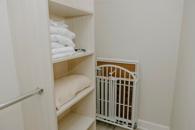 property at 608 N Emerson Ave