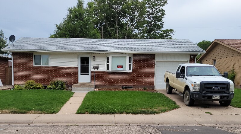 2615 21st Ave in Greeley, CO - Building Photo