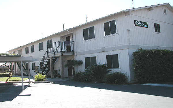 5010-5018 E El Monte Way in Fresno, CA - Foto de edificio - Building Photo