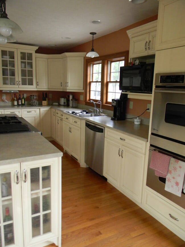 property at 1204 S 26th St