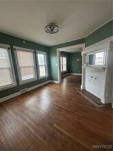 625 E Utica St in Buffalo, NY - Building Photo - Building Photo