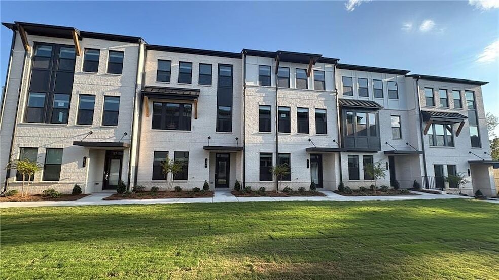 406 Nix Ln in Lawrenceville, GA - Foto de edificio