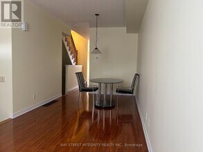 3 English Garden Way in Toronto, ON - Building Photo - Building Photo