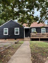 221 N Duncan St, Unit 1 in Stillwater, OK - Building Photo